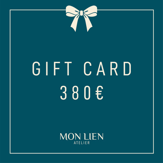 carta regalo digitale di valore 380 euro per un kimono in seta di Mon Lien Atelier