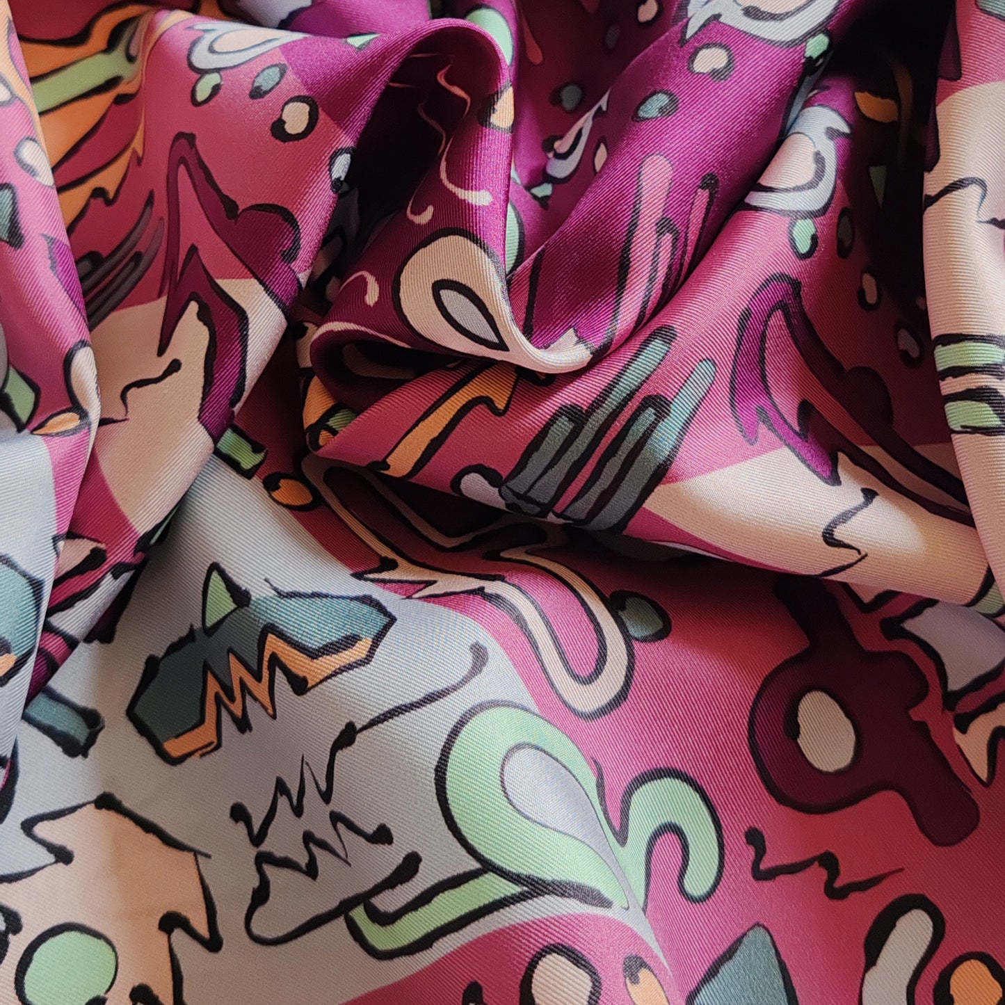 Foulard carré in seta | Il totem | rosa e azzurro