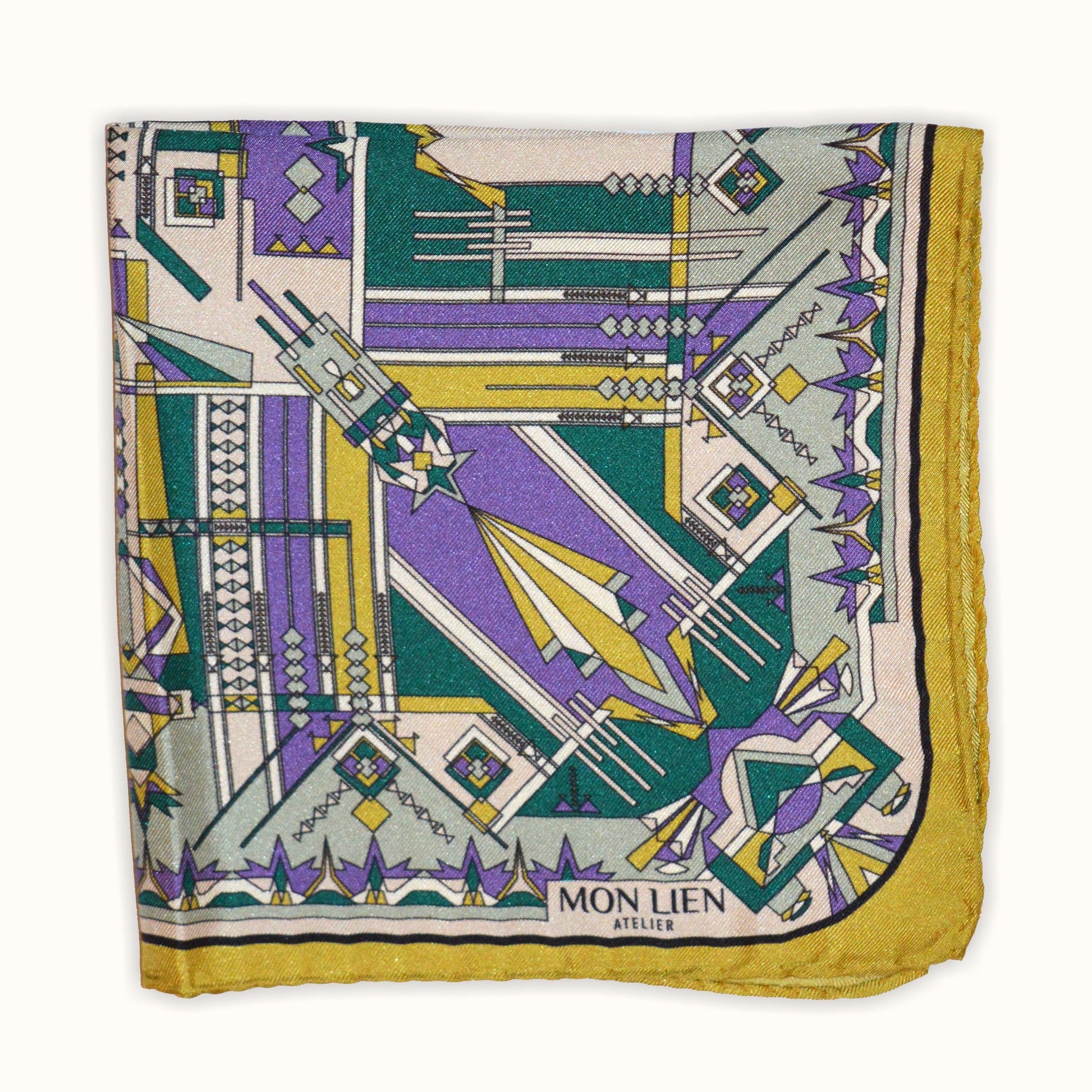 estroso fazzoletto in seta piegato a quartino per gentleman dal look colorato