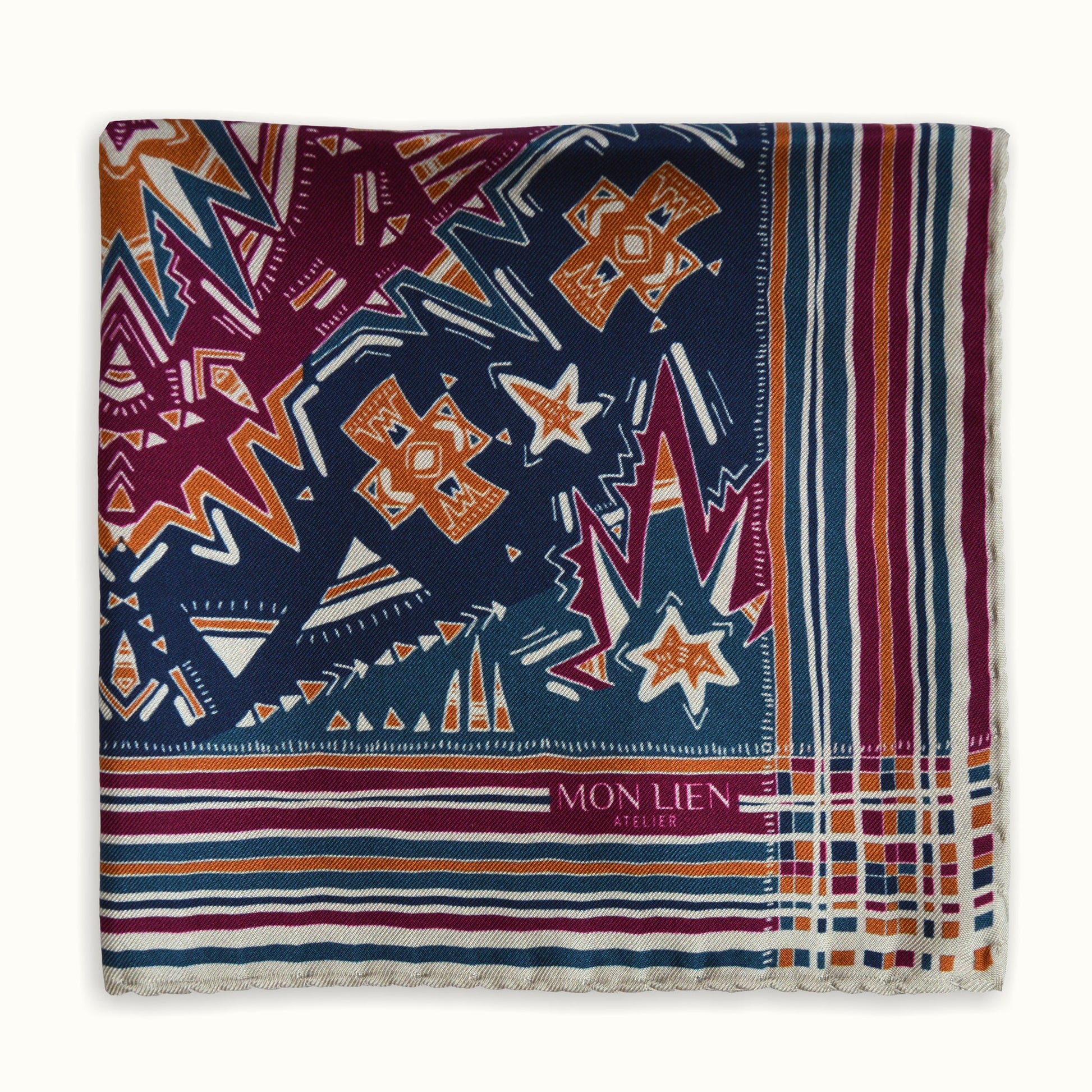 pochette piegata versatile accessorio di lusso uomo con grafiche originali toni blu bordeaux