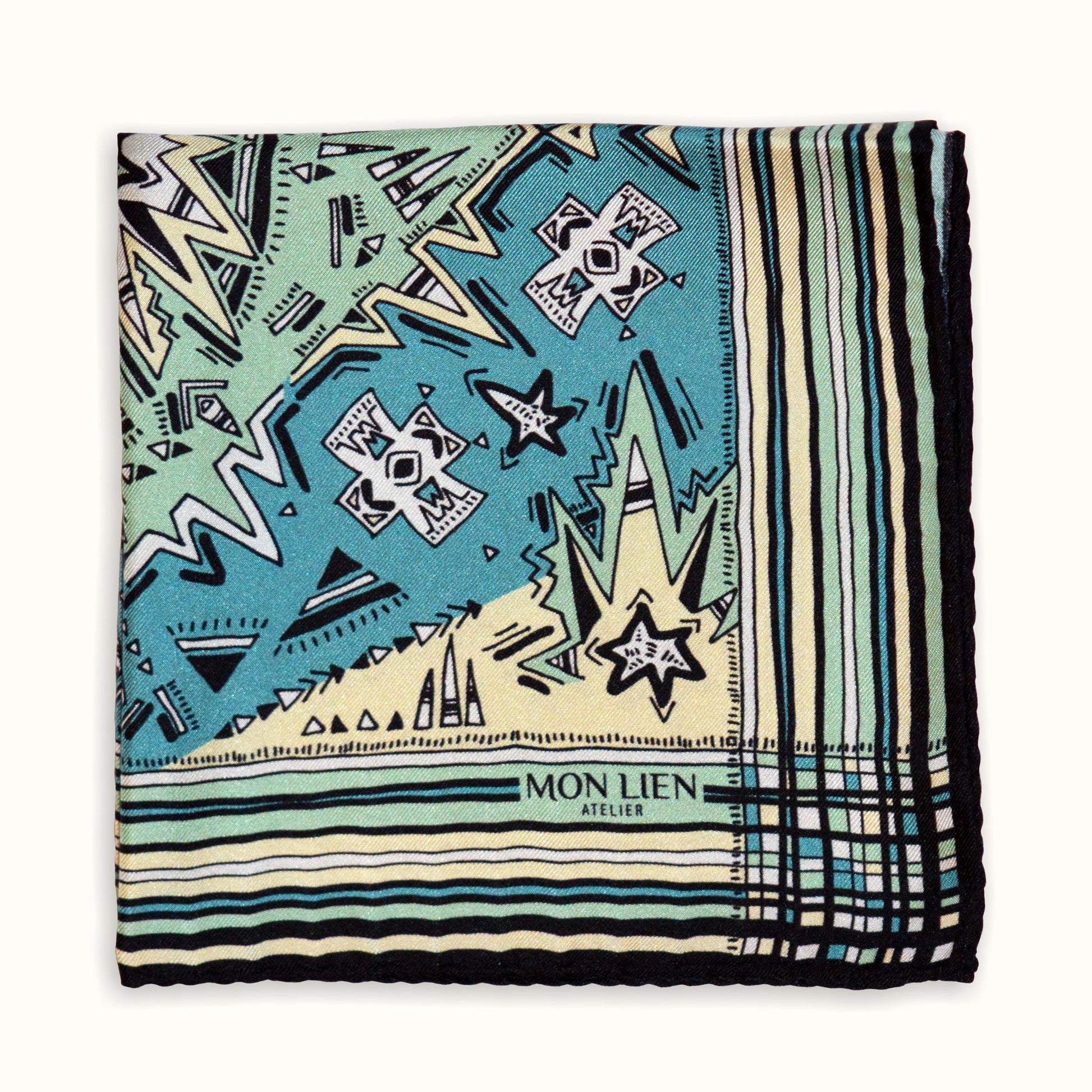 fazzoletto da taschino piegato con stampa su seta da abbinare